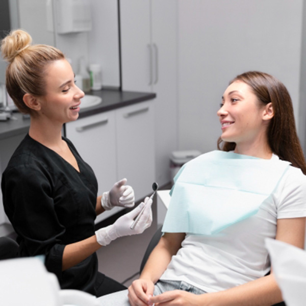 Featured image for “What Are the Differences Between Onlays and Inlays for Restoring Teeth?”