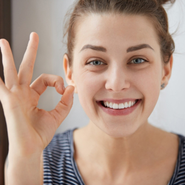 Featured image for “3 Benefits of Using Invisalign to Improve Your Smile”